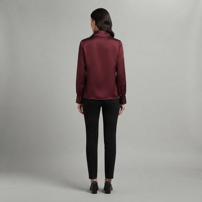 Blusa con scollo morbido | Top a maniche lunghe da donna