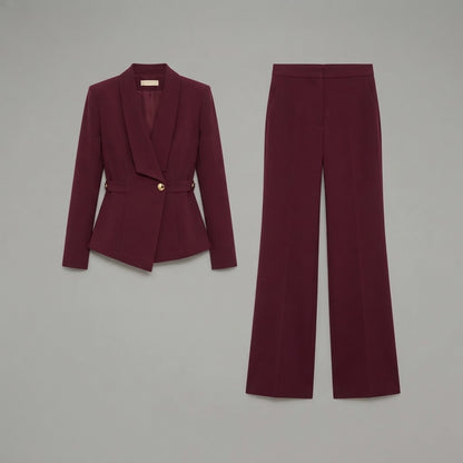 Completo da donna: top a maniche lunghe con scollo a V e pantaloni a gamba larga